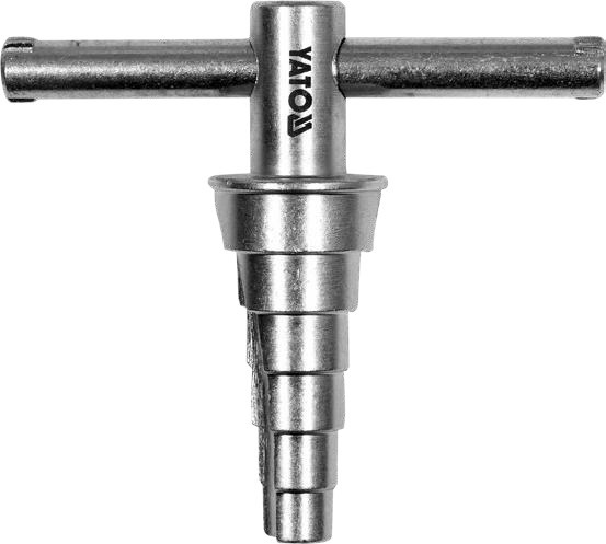 Step wrench