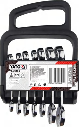 Stubby ratchet combination wrench set