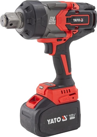 Cordless impact wrench