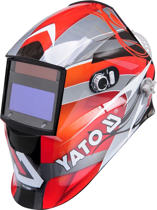 Auto-darkening welding helmet