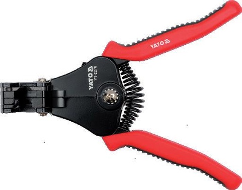 Automatic wire stripper
