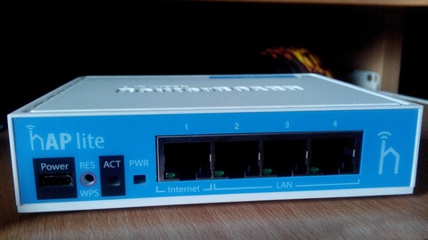 MikroTik hEX RB750Gr3 Gigabit Router