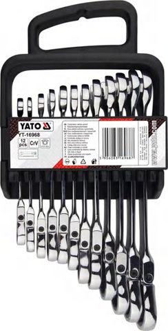 Flexible ratchet combination wrench set